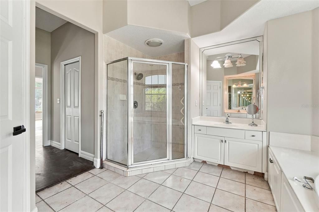 Active With Contract: $650,000 (4 beds, 3 baths, 3470 Square Feet)