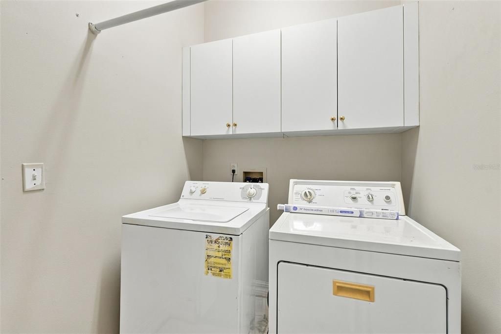 Active With Contract: $650,000 (4 beds, 3 baths, 3470 Square Feet)