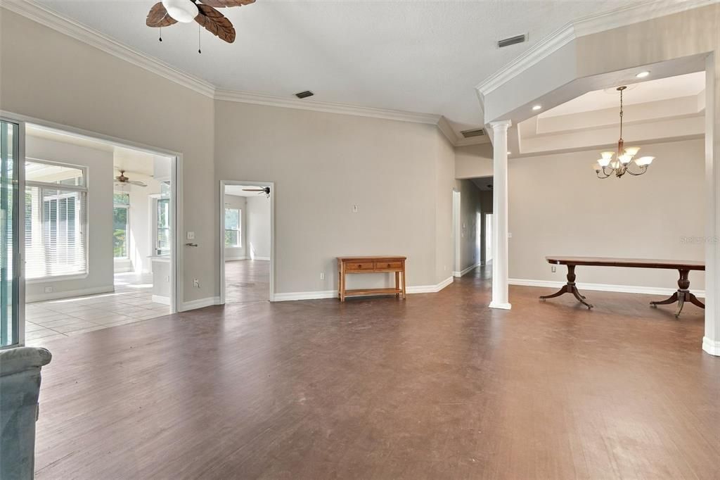 Active With Contract: $650,000 (4 beds, 3 baths, 3470 Square Feet)