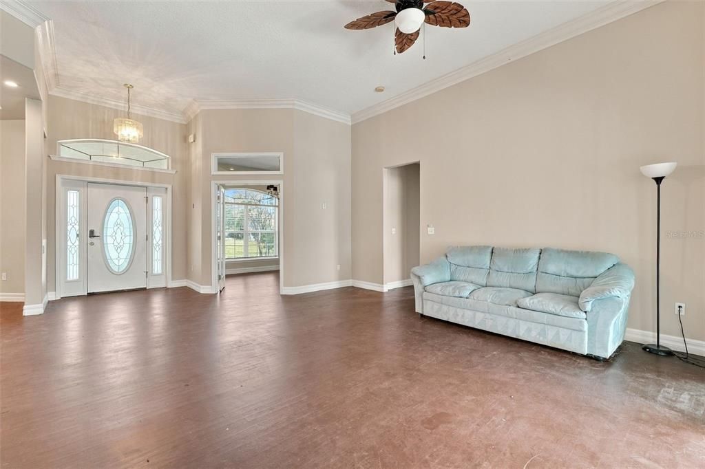 Active With Contract: $650,000 (4 beds, 3 baths, 3470 Square Feet)