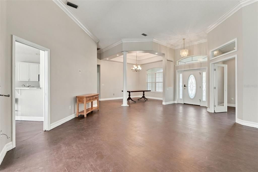 Active With Contract: $650,000 (4 beds, 3 baths, 3470 Square Feet)
