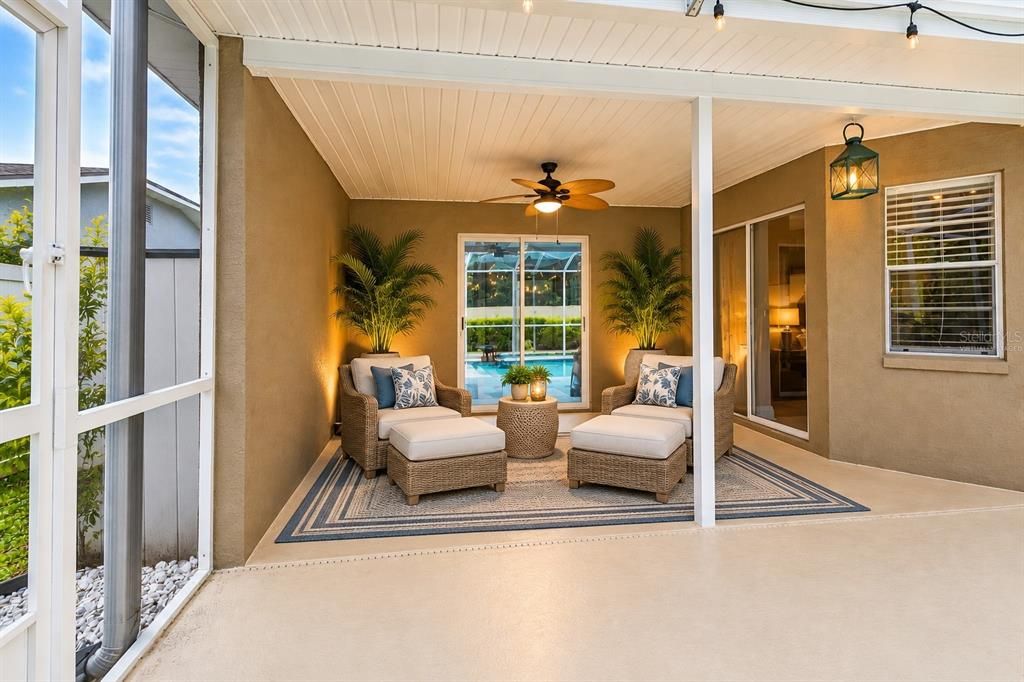 Active With Contract: $425,000 (3 beds, 3 baths, 1824 Square Feet)