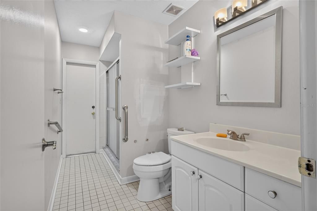 For Sale: $595,000 (4 beds, 3 baths, 2949 Square Feet)