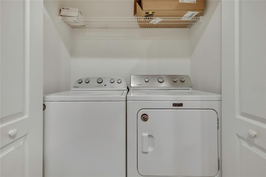En Venta: $329,900 (2 camas, 2 baños, 1706 Pies cuadrados)