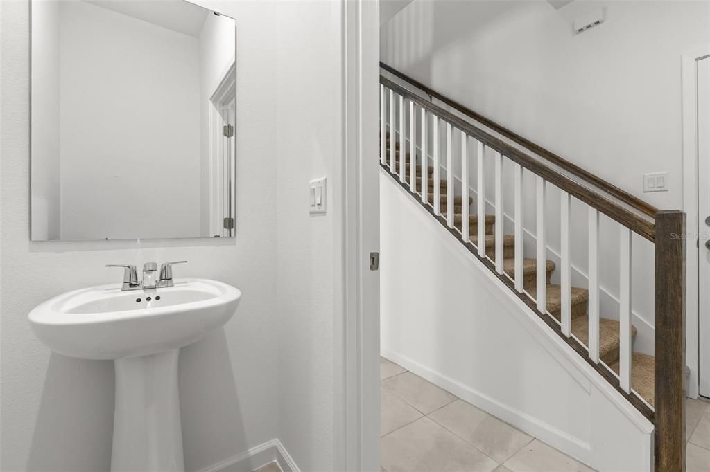 For Rent: $2,750 (3 beds, 2 baths, 1476 Square Feet)