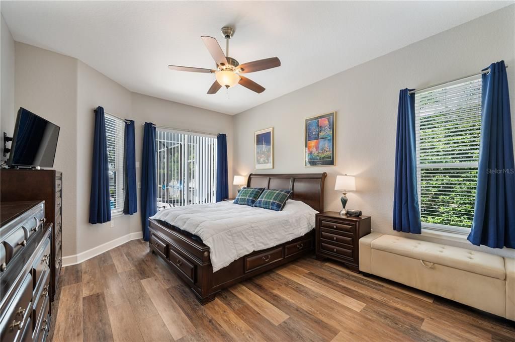 For Sale: $515,000 (4 beds, 3 baths, 2387 Square Feet)