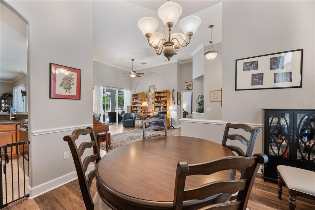 For Sale: $515,000 (4 beds, 3 baths, 2387 Square Feet)