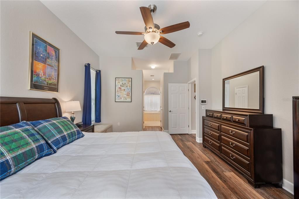 For Sale: $515,000 (4 beds, 3 baths, 2387 Square Feet)