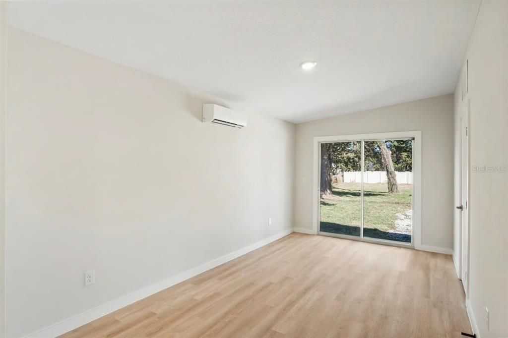 For Sale: $1,400,000 (10 beds, 0 baths, 3049 Square Feet)