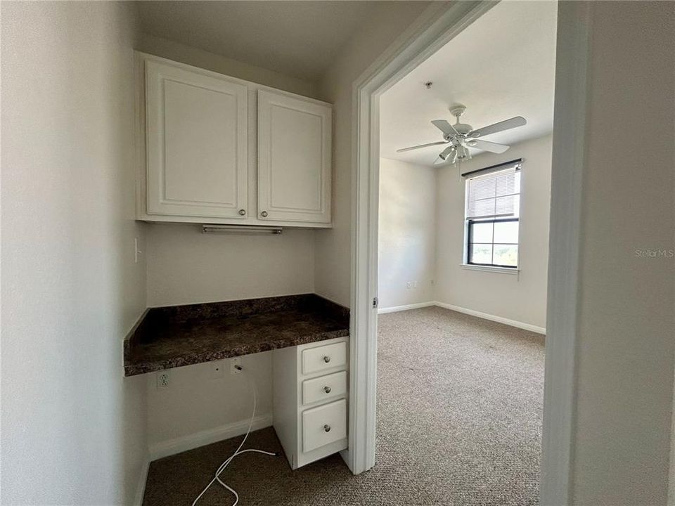 For Rent: $1,375 (1 beds, 1 baths, 562 Square Feet)