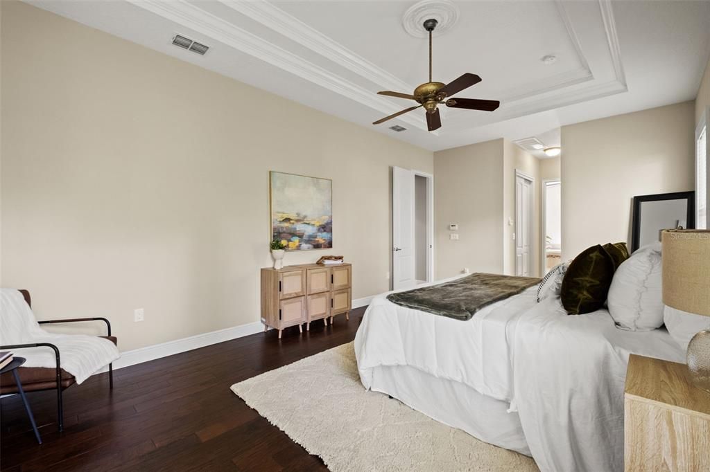 For Sale: $699,900 (4 beds, 3 baths, 3060 Square Feet)