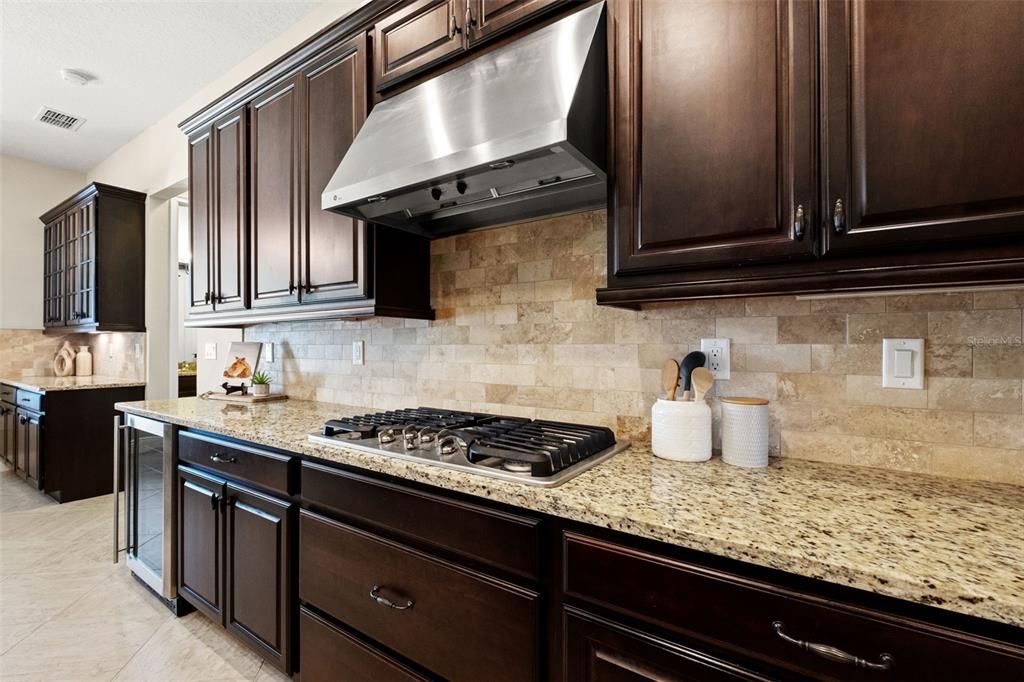 For Sale: $699,900 (4 beds, 3 baths, 3060 Square Feet)