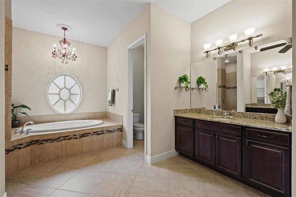 For Sale: $699,900 (4 beds, 3 baths, 3060 Square Feet)