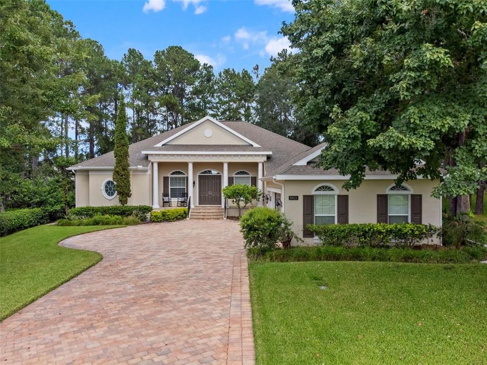 For Sale: $699,900 (4 beds, 3 baths, 3060 Square Feet)