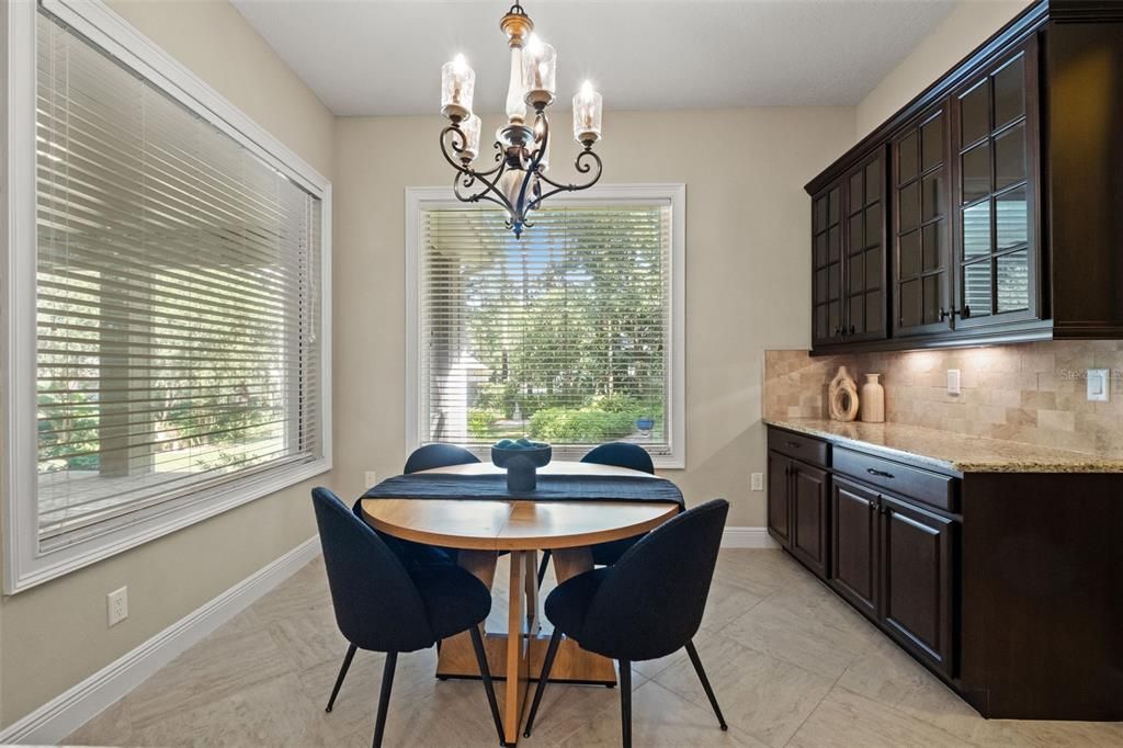 For Sale: $699,900 (4 beds, 3 baths, 3060 Square Feet)