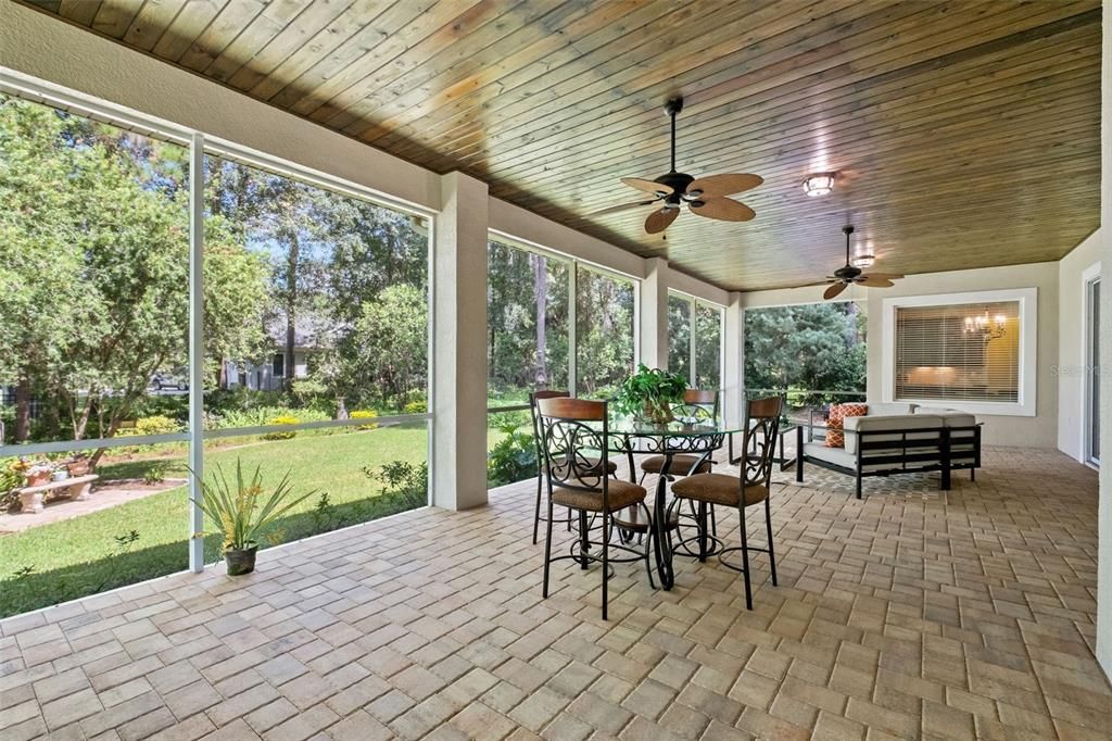For Sale: $699,900 (4 beds, 3 baths, 3060 Square Feet)