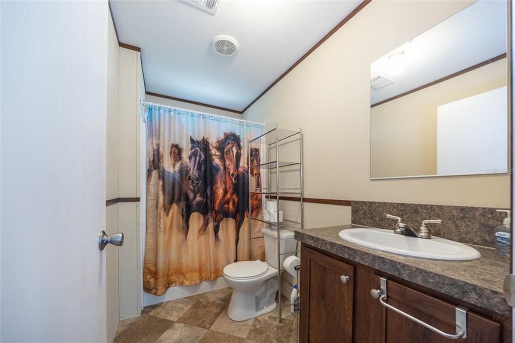 En Venta: $319,000 (3 camas, 2 baños, 1215 Pies cuadrados)