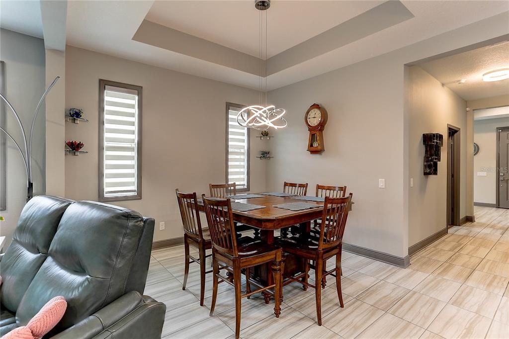 En Venta: $420,000 (2 camas, 2 baños, 1762 Pies cuadrados)