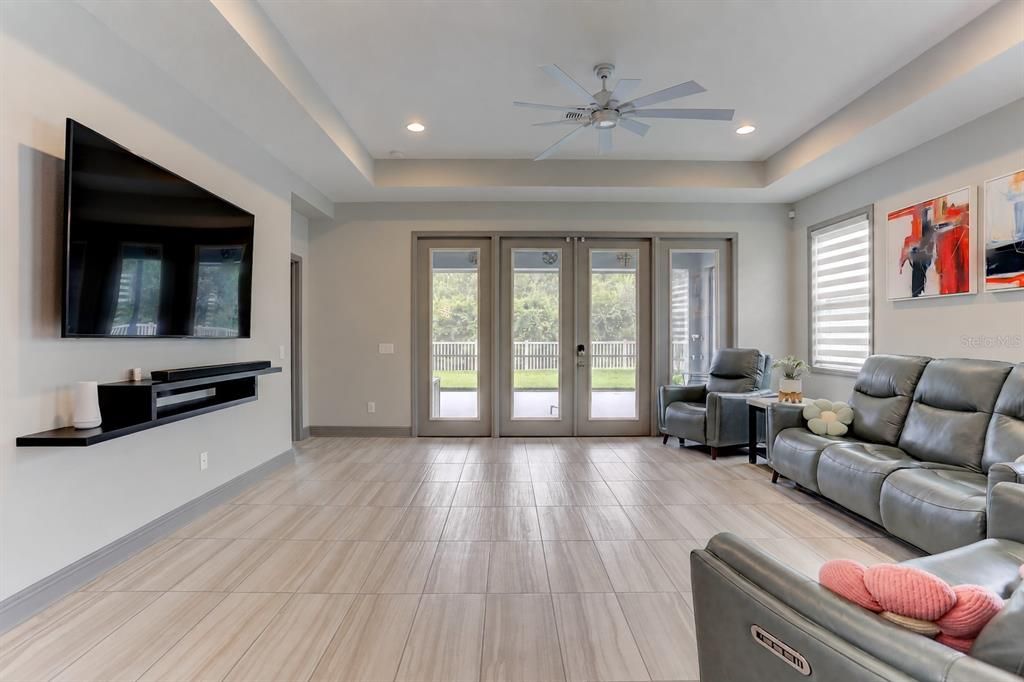 En Venta: $420,000 (2 camas, 2 baños, 1762 Pies cuadrados)