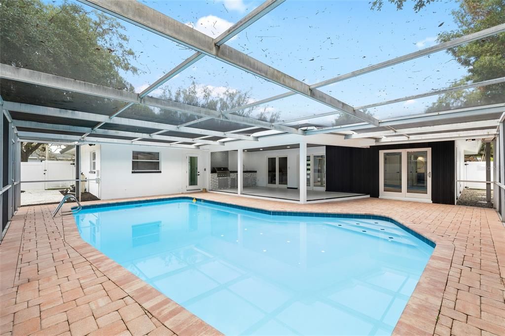 For Sale: $1,199,000 (4 beds, 3 baths, 2501 Square Feet)