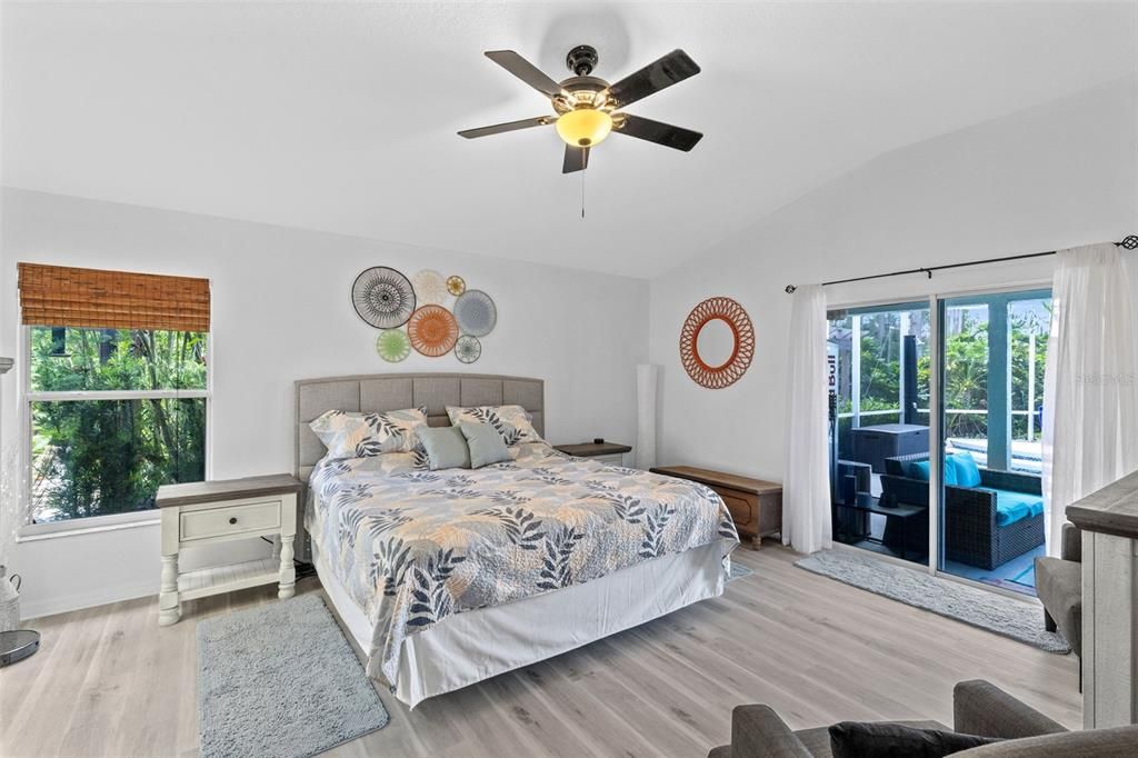 En Venta: $625,000 (4 camas, 3 baños, 2705 Pies cuadrados)