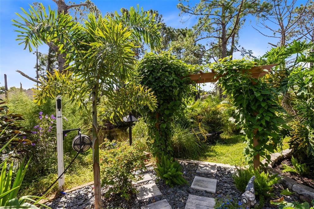 En Venta: $625,000 (4 camas, 3 baños, 2705 Pies cuadrados)