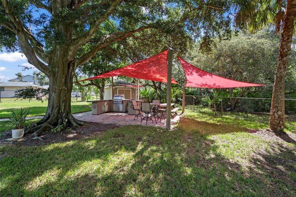 For Sale: $524,900 (2 beds, 2 baths, 1194 Square Feet)