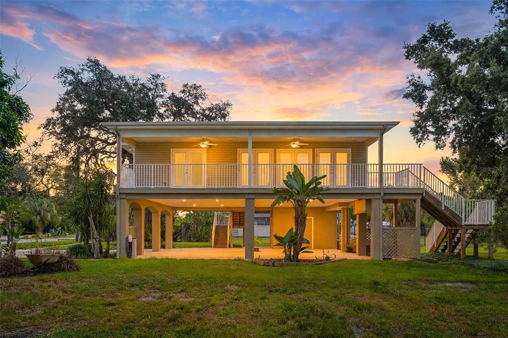 For Sale: $524,900 (2 beds, 2 baths, 1194 Square Feet)