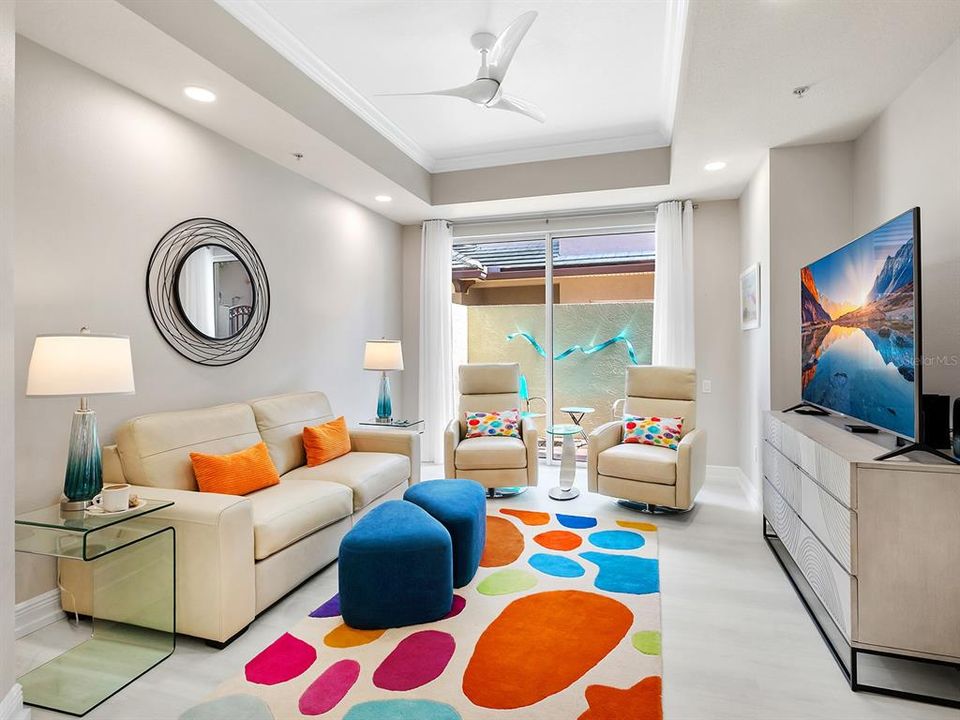 For Sale: $789,900 (3 beds, 2 baths, 1983 Square Feet)