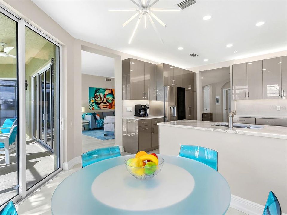 For Sale: $789,900 (3 beds, 2 baths, 1983 Square Feet)