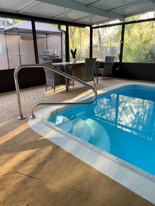 En Venta: $350,000 (4 camas, 3 baños, 1876 Pies cuadrados)