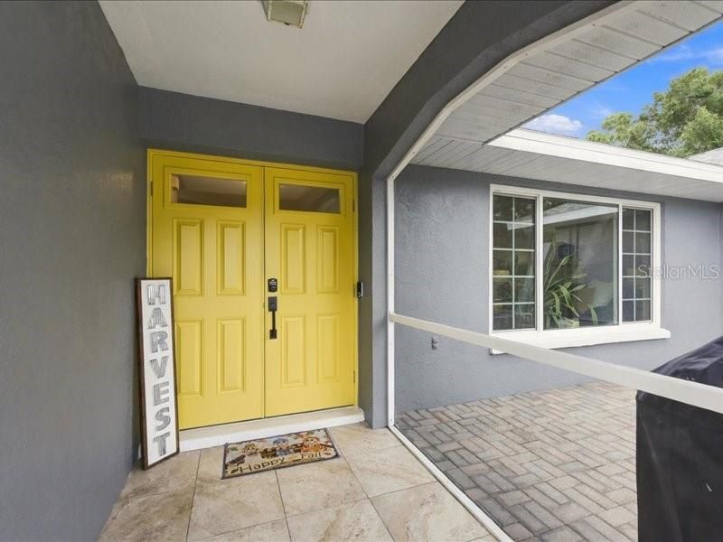 For Sale: $470,000 (3 beds, 2 baths, 2323 Square Feet)