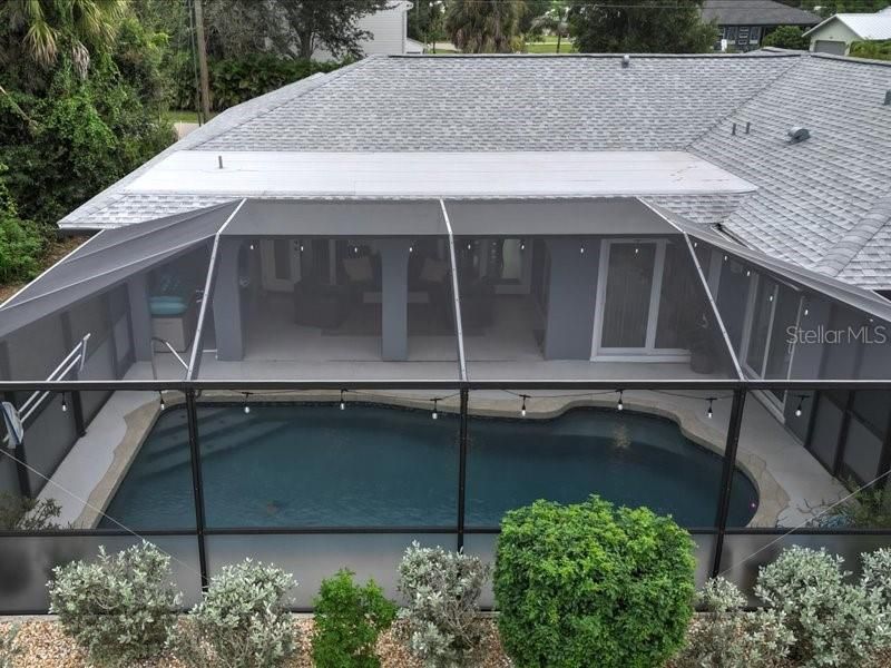 For Sale: $470,000 (3 beds, 2 baths, 2323 Square Feet)