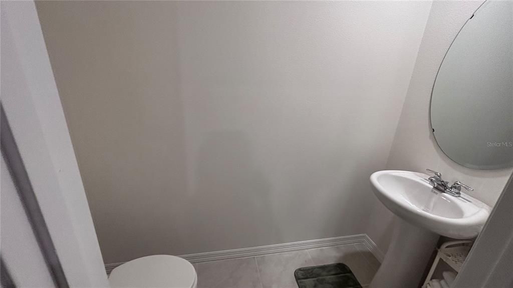 For Rent: $2,195 (3 beds, 2 baths, 1551 Square Feet)