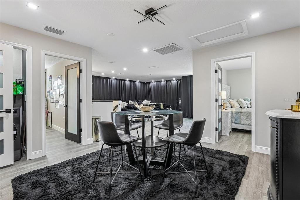 For Sale: $499,900 (4 beds, 2 baths, 3158 Square Feet)