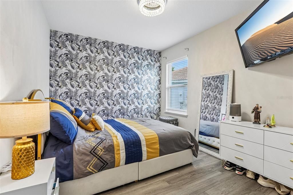 For Sale: $499,900 (4 beds, 2 baths, 3158 Square Feet)
