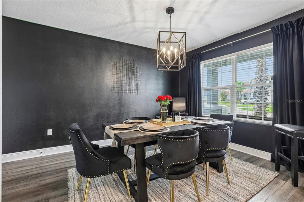 For Sale: $499,900 (4 beds, 2 baths, 3158 Square Feet)