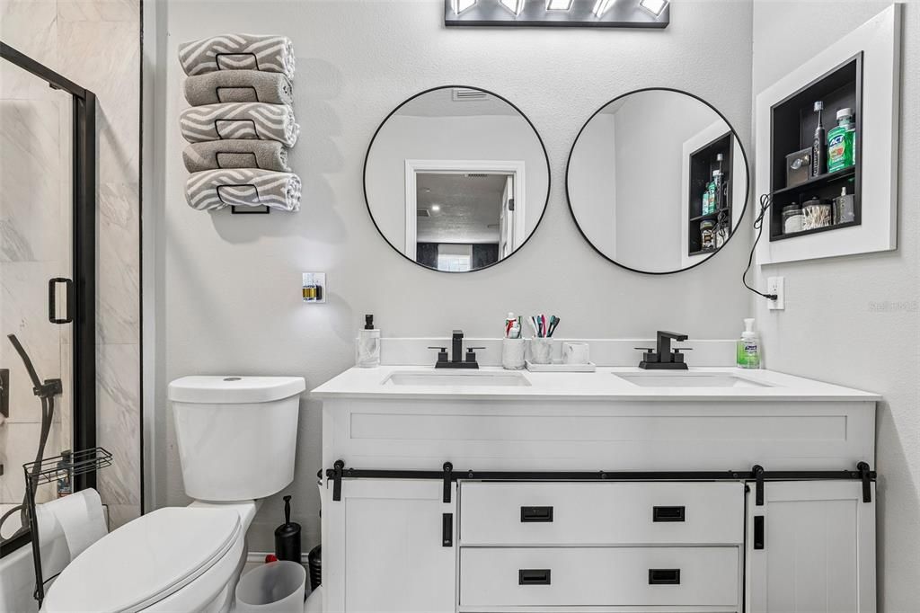 For Sale: $499,900 (4 beds, 2 baths, 3158 Square Feet)
