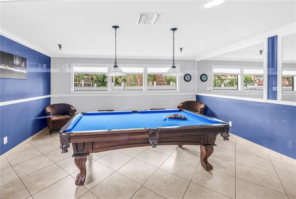 For Sale: $265,000 (2 beds, 2 baths, 1174 Square Feet)