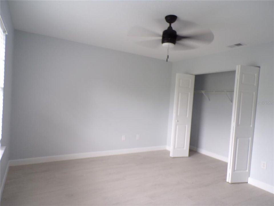 В аренду: $1,900 (2 спален, 2 ванн, 988 Квадратных фут)