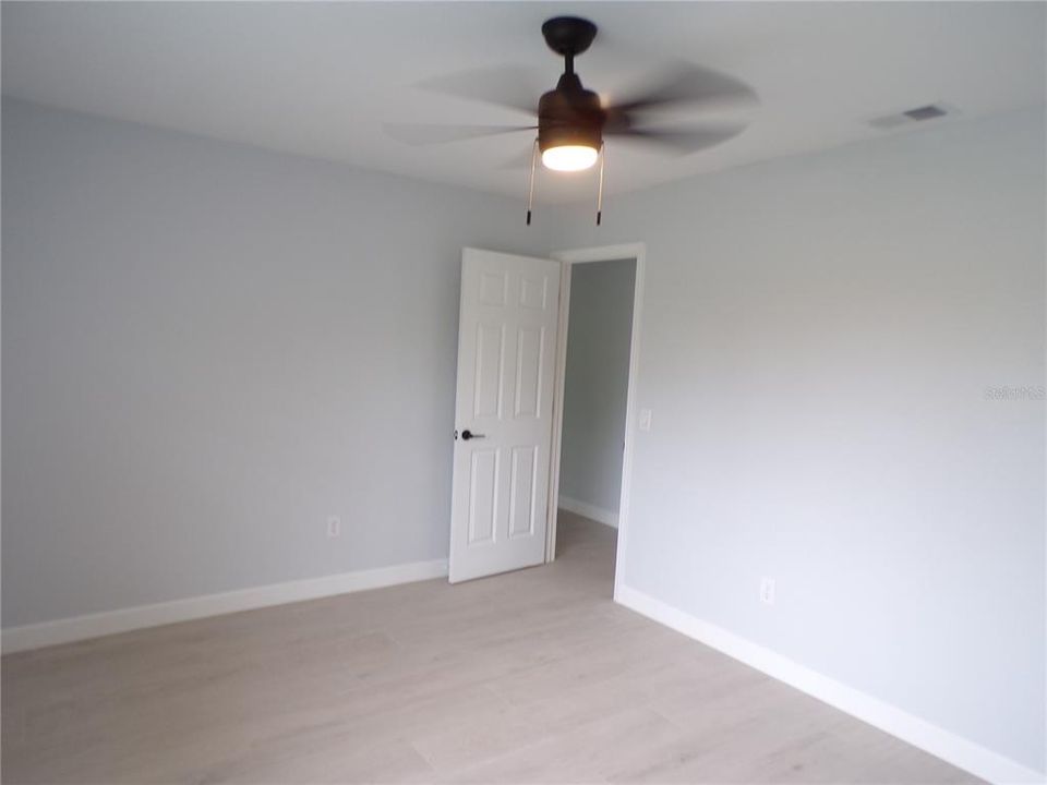 В аренду: $1,900 (2 спален, 2 ванн, 988 Квадратных фут)