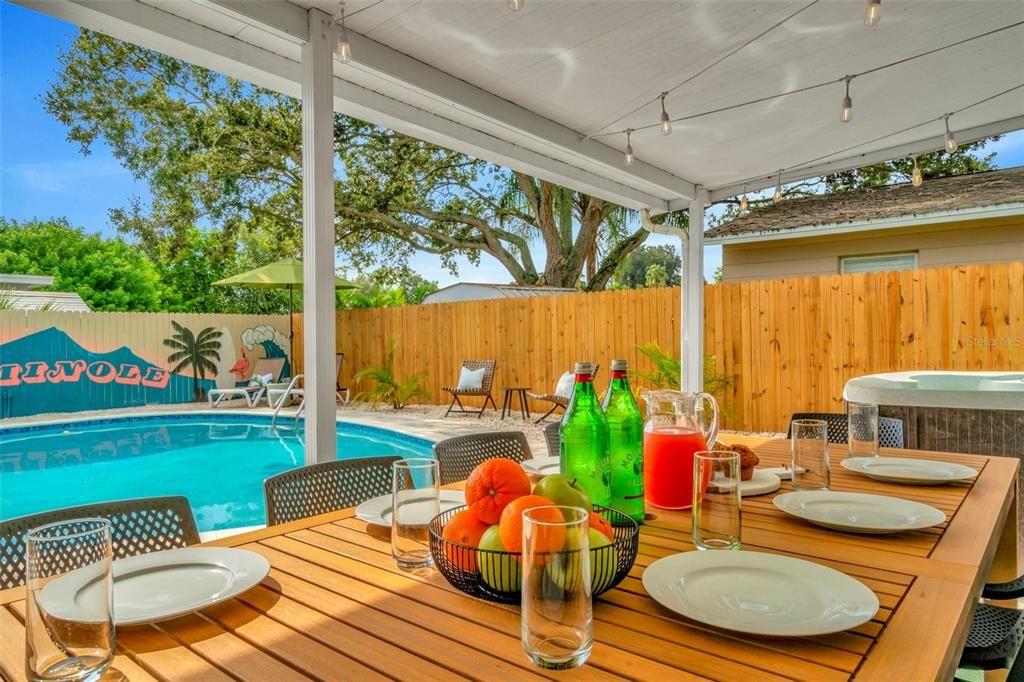 For Sale: $649,000 (4 beds, 3 baths, 2013 Square Feet)