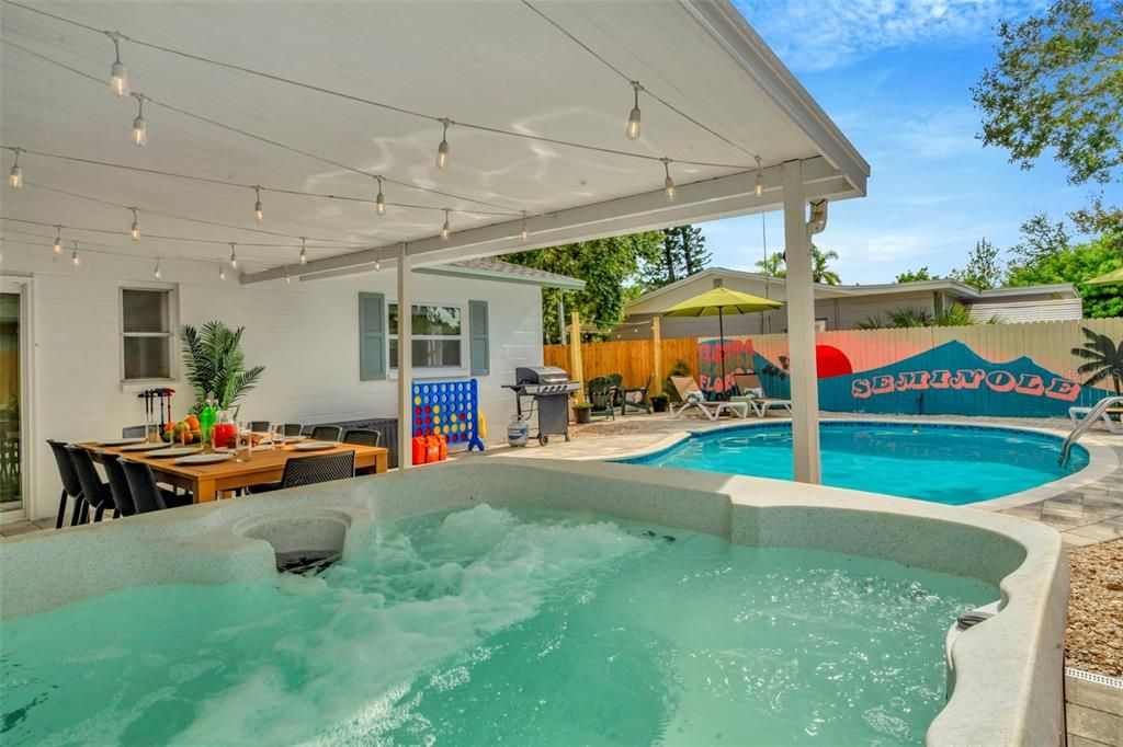 For Sale: $649,000 (4 beds, 3 baths, 2013 Square Feet)