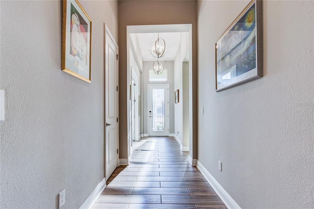 For Sale: $825,000 (4 beds, 3 baths, 2555 Square Feet)