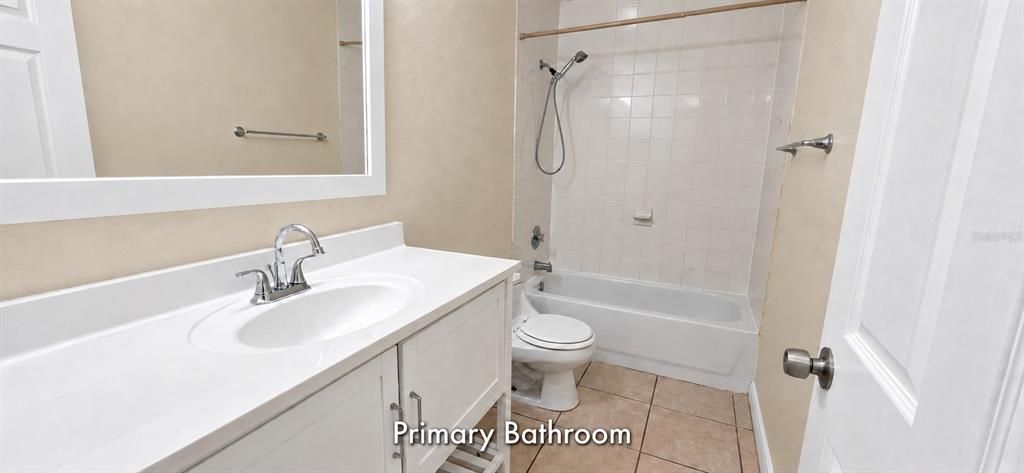 For Rent: $1,650 (3 beds, 2 baths, 1200 Square Feet)
