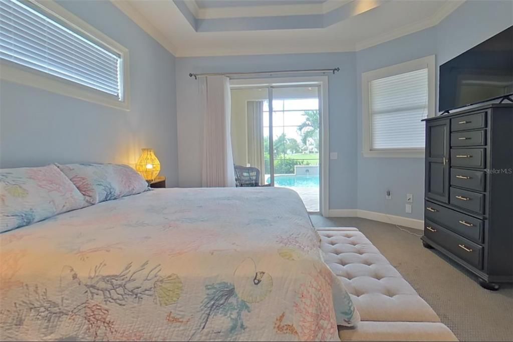 En Venta: $640,000 (3 camas, 2 baños, 2189 Pies cuadrados)