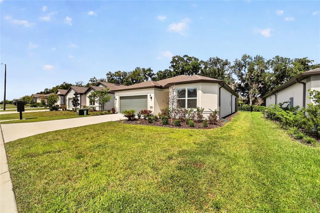 For Sale: $434,900 (3 beds, 2 baths, 1697 Square Feet)