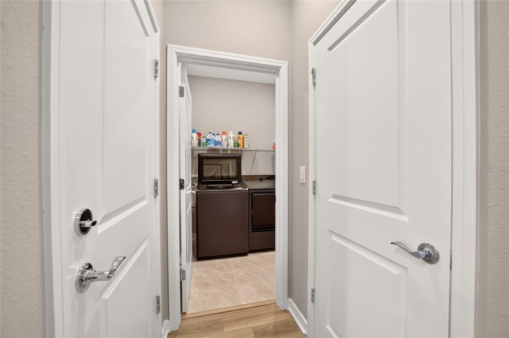For Sale: $434,900 (3 beds, 2 baths, 1697 Square Feet)