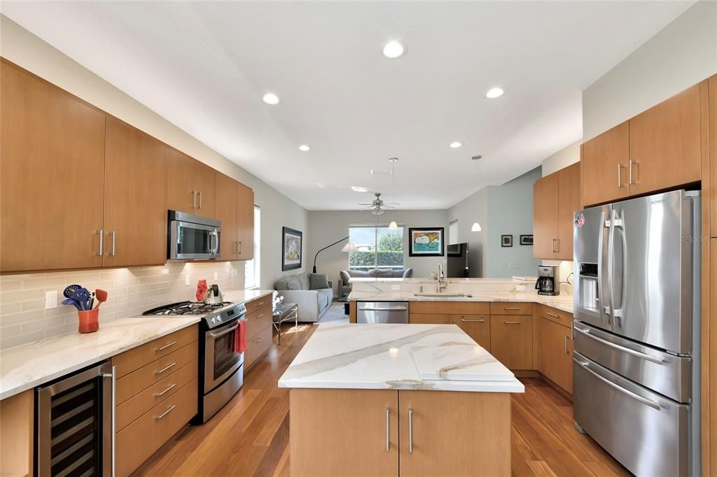 For Sale: $674,000 (4 beds, 2 baths, 2638 Square Feet)