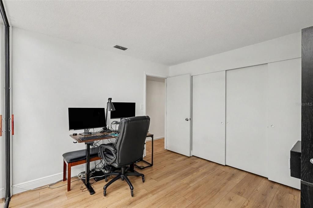 For Sale: $275,000 (3 beds, 2 baths, 1542 Square Feet)